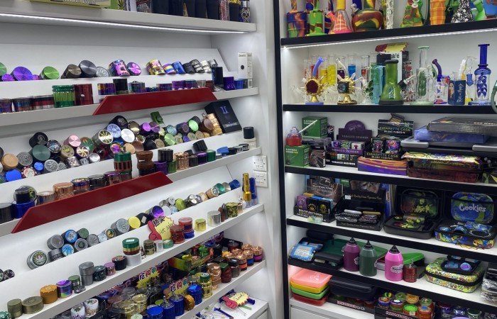 Where to Buy Wholesale Smoking Accessories from China?